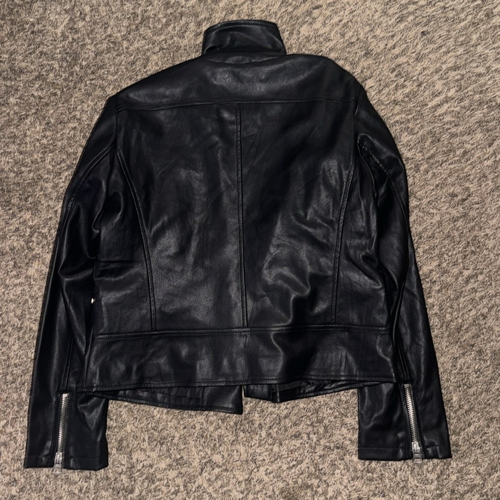 Leather jacket - Picture 5 of 5